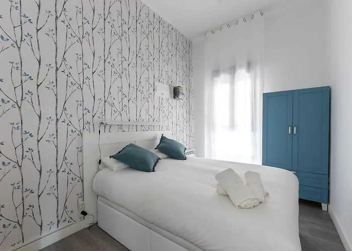 Confortable Con Parking En Διαμέρισμα