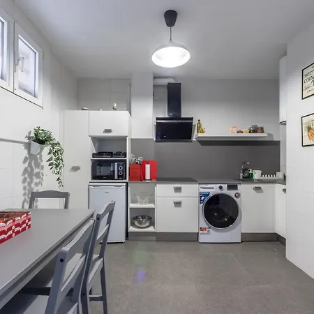 Confortable Con Parking En 公寓